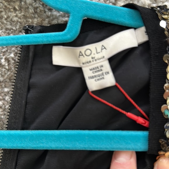 Sequin tank with back zipper sz small - Picture 6 of 7